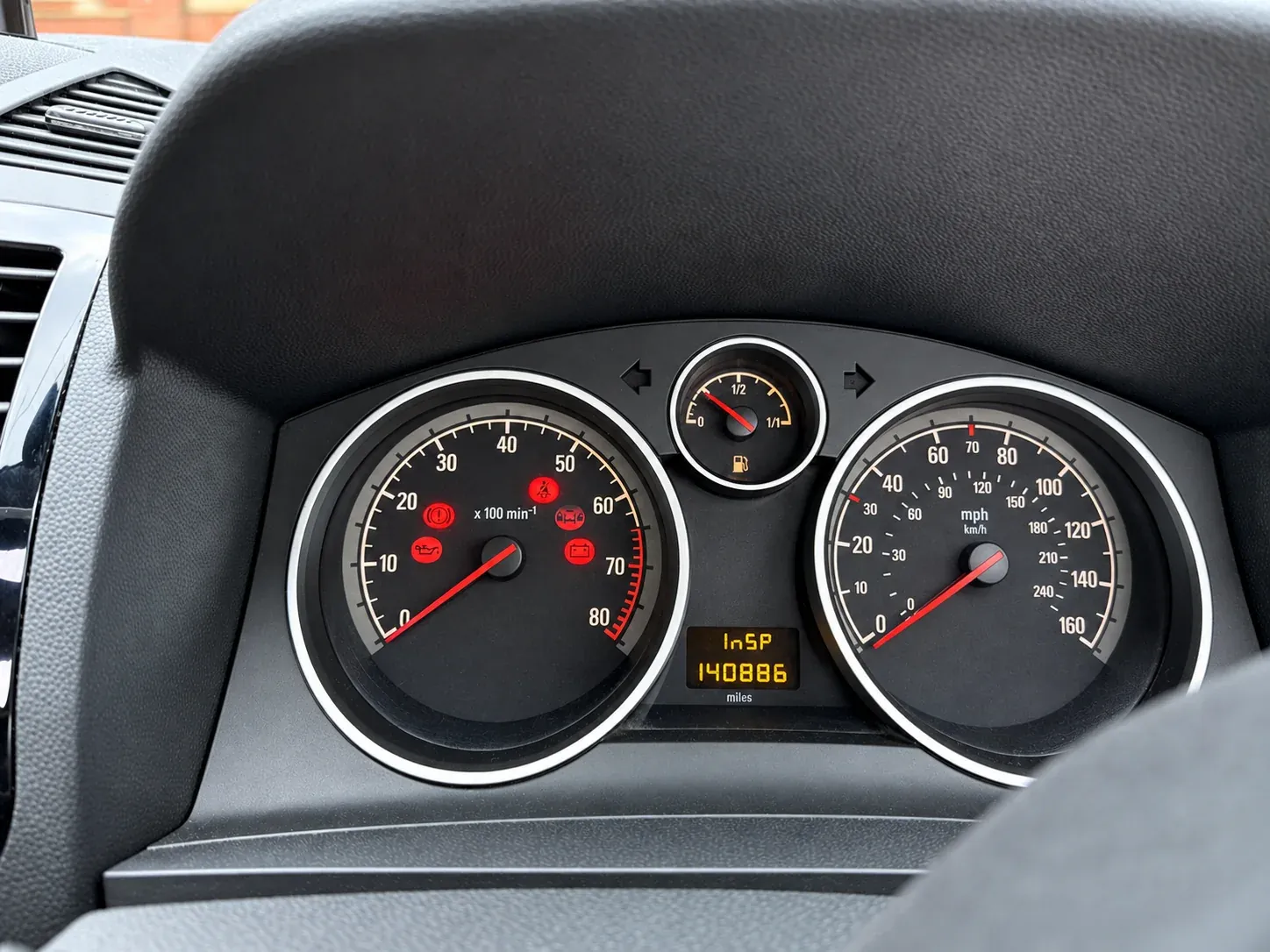 Professional mobile car diagnostics birmingham & west midlands workshop service