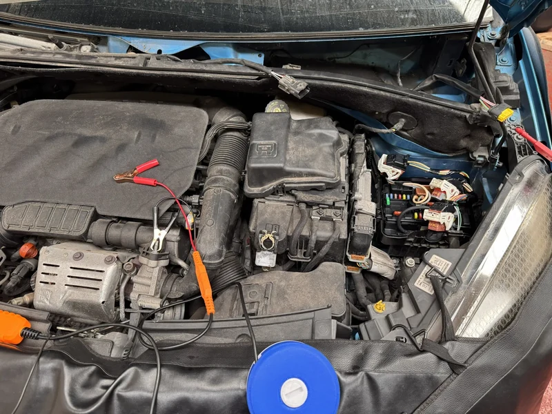 Power and diagnostics checks for Citroen DS BSI and front wiper fault
